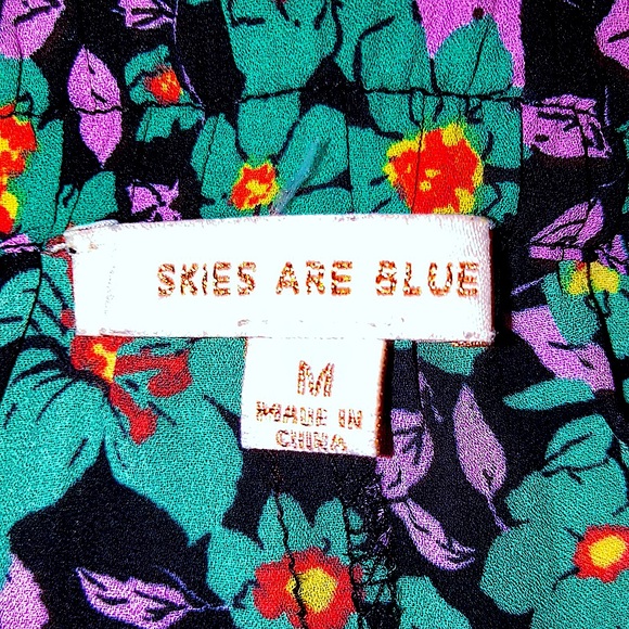 Floral Flowy Pants - Picture 4 of 4